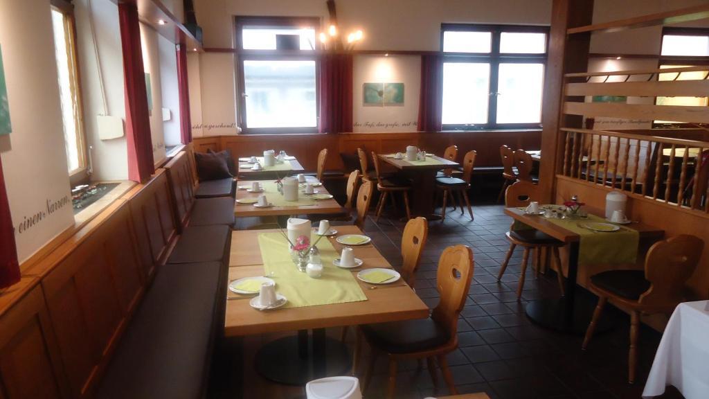 וואלדקירץ' Hotel Scheffelhof מראה חיצוני תמונה