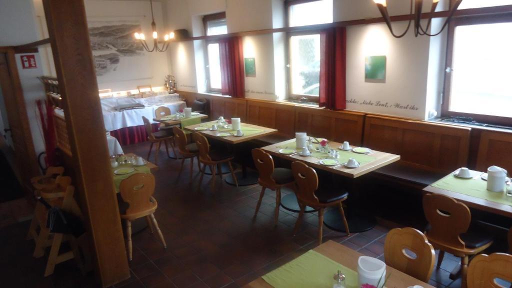 וואלדקירץ' Hotel Scheffelhof מראה חיצוני תמונה
